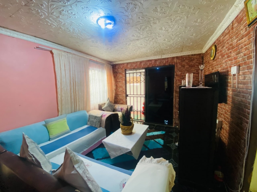 3 Bedroom Property for Sale in Harare Western Cape